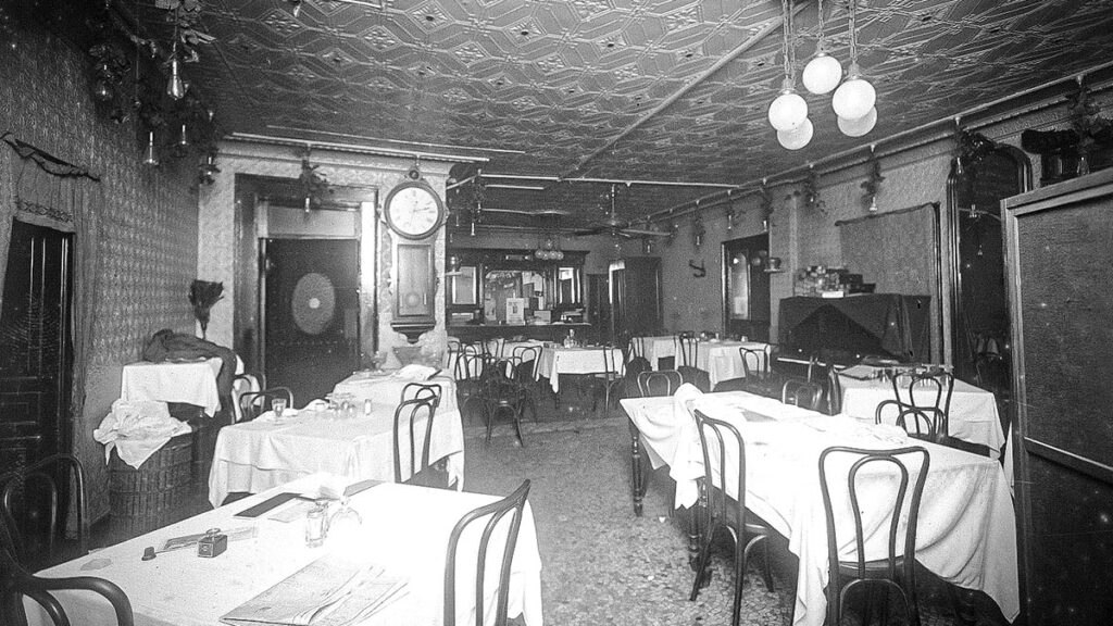 Italian Gardens restaurant. October 6th 1916.